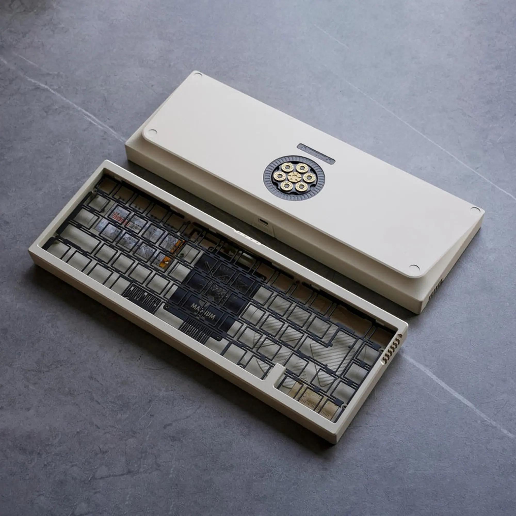 KBDFans Magnum65 Mechanical Keyboard - Thumbnail 3
