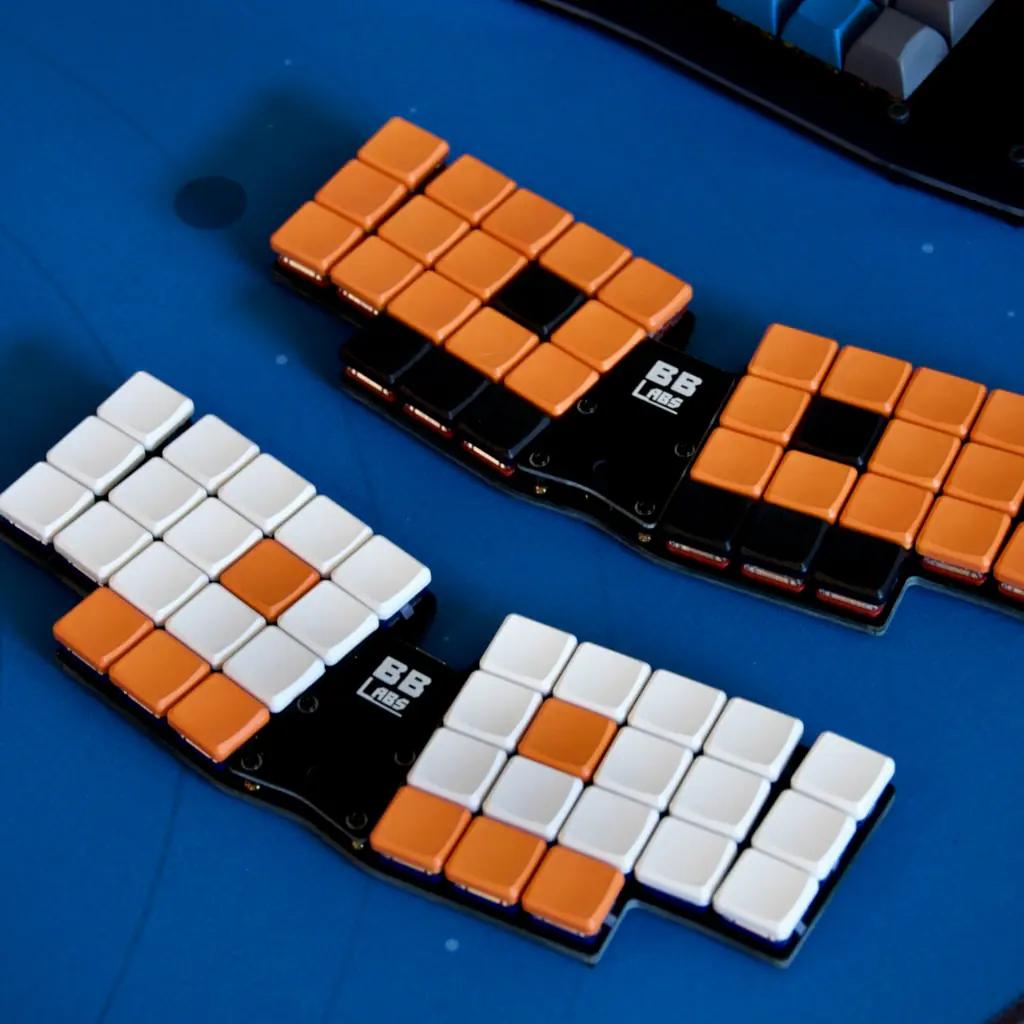 KEEBD Choc V Mechanical Keyboard - Main Image