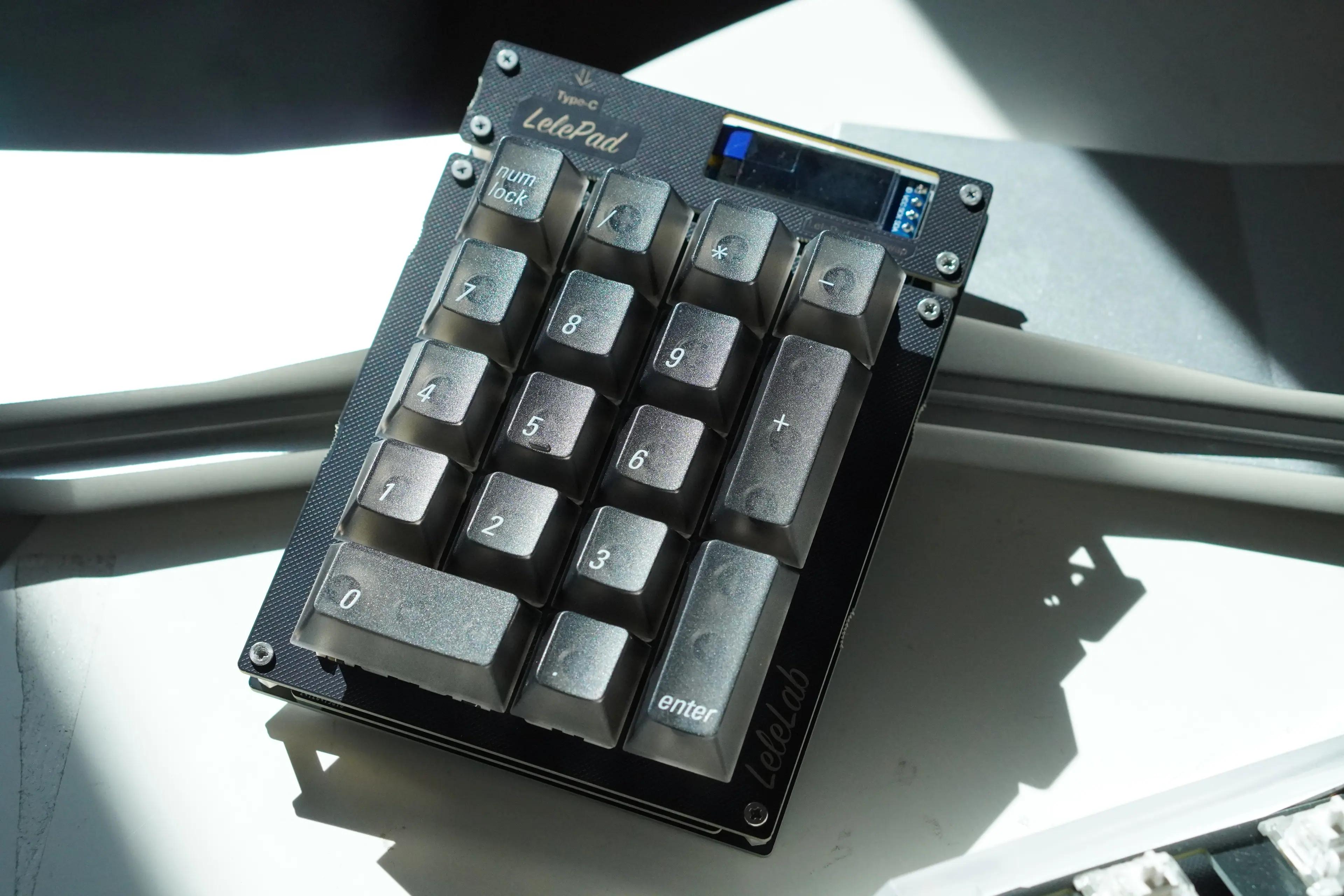 Lelelab Lelepad Numpad/Macropad Mechanical Keyboard - Main Image
