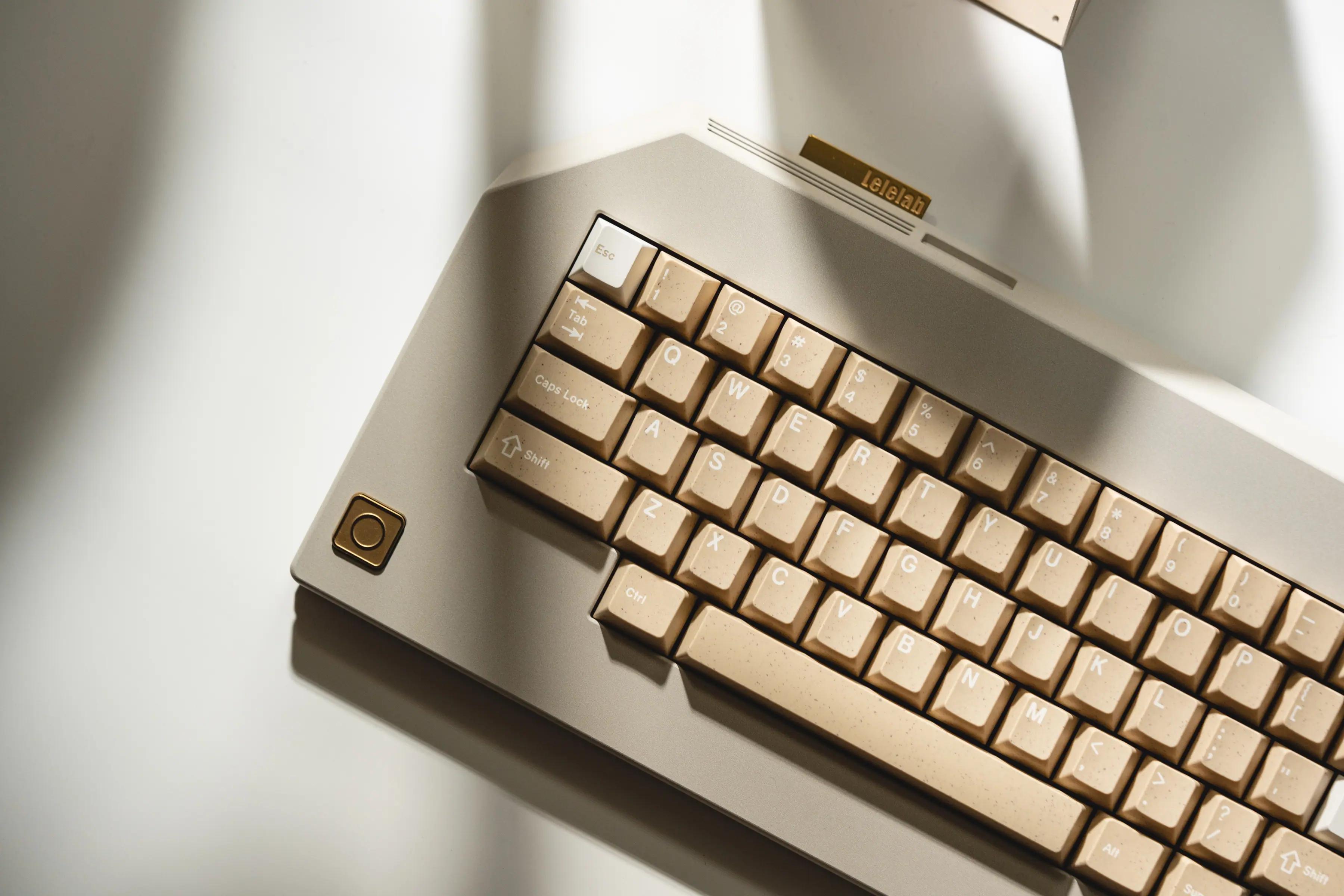 Lelelab Matra Alice 90 Retro Mechanical Keyboard - Thumbnail 2