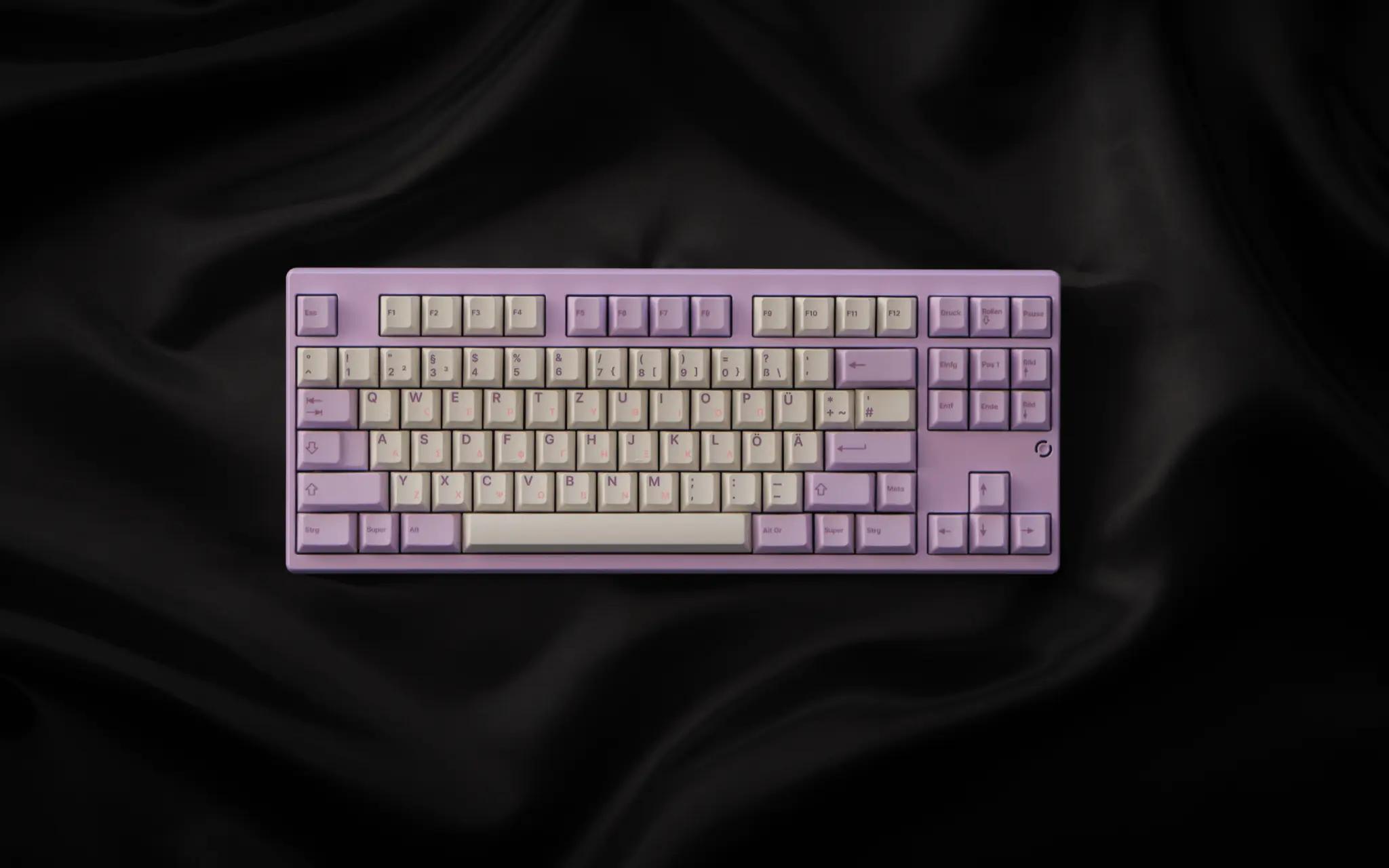 Qwertykeys Neo80 ISOANSI Mechanical Keyboard - Main Image