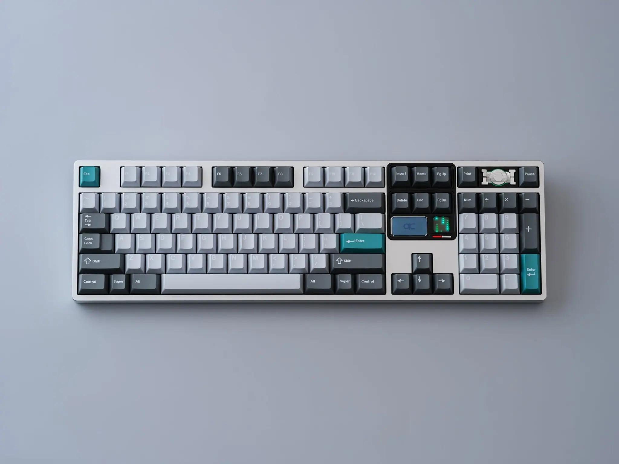 Qwertykeys QK101 ISOANSI Mechanical Keyboard - Main Image