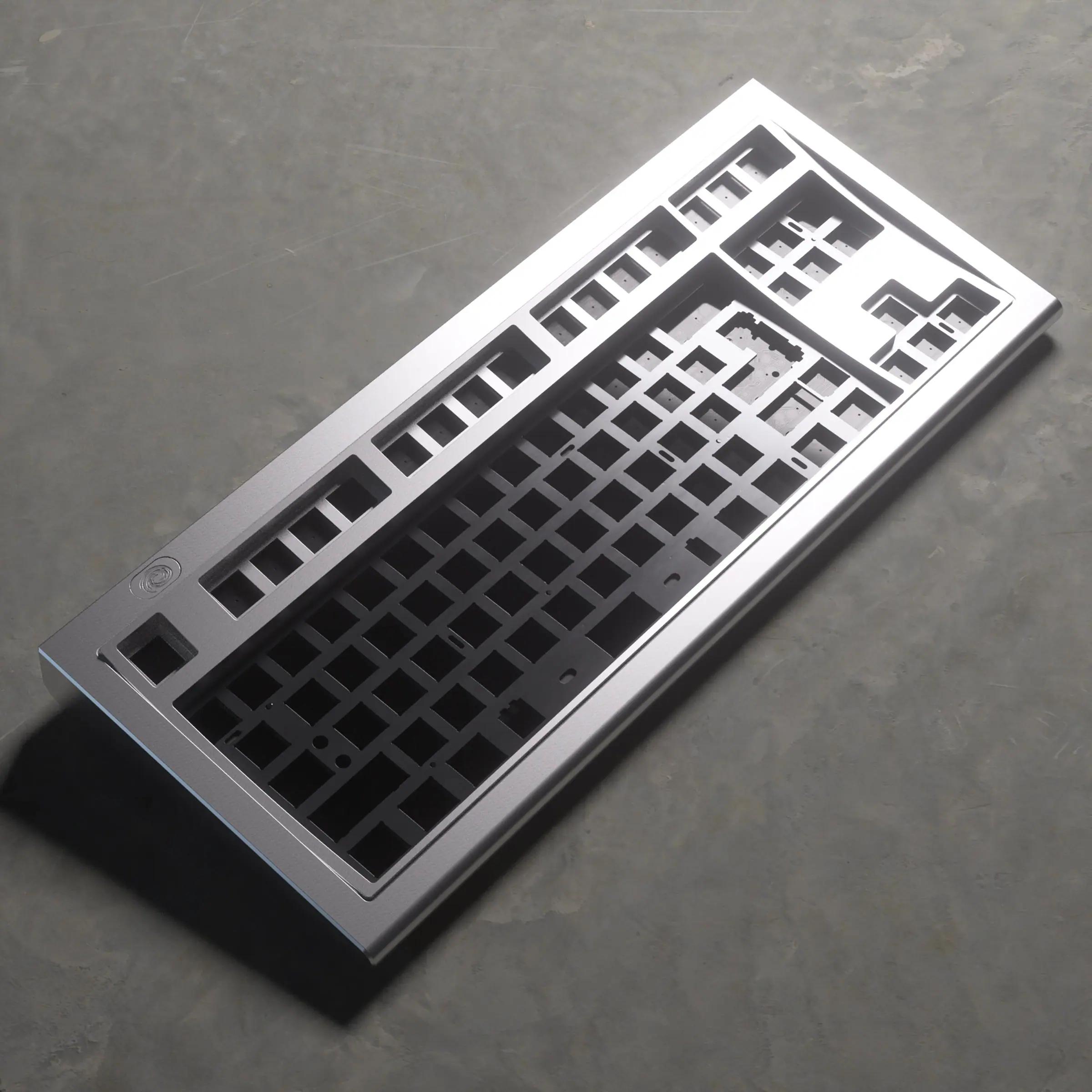 Vortex Model M SSK WK 6.25u Mechanical Keyboard - Thumbnail 3