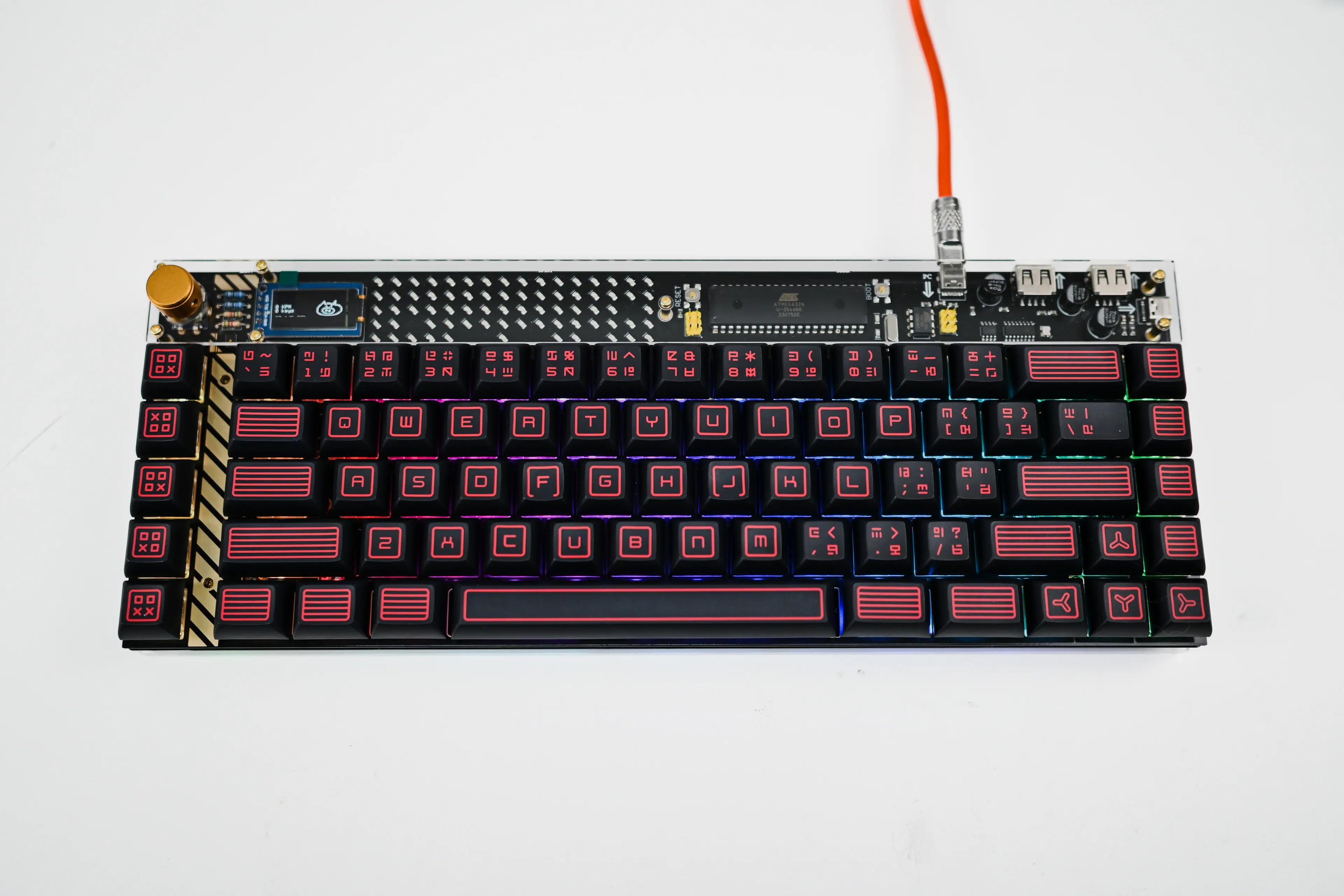 zFrontier Y2K 76 Command Mechanical Keyboard - Main Image