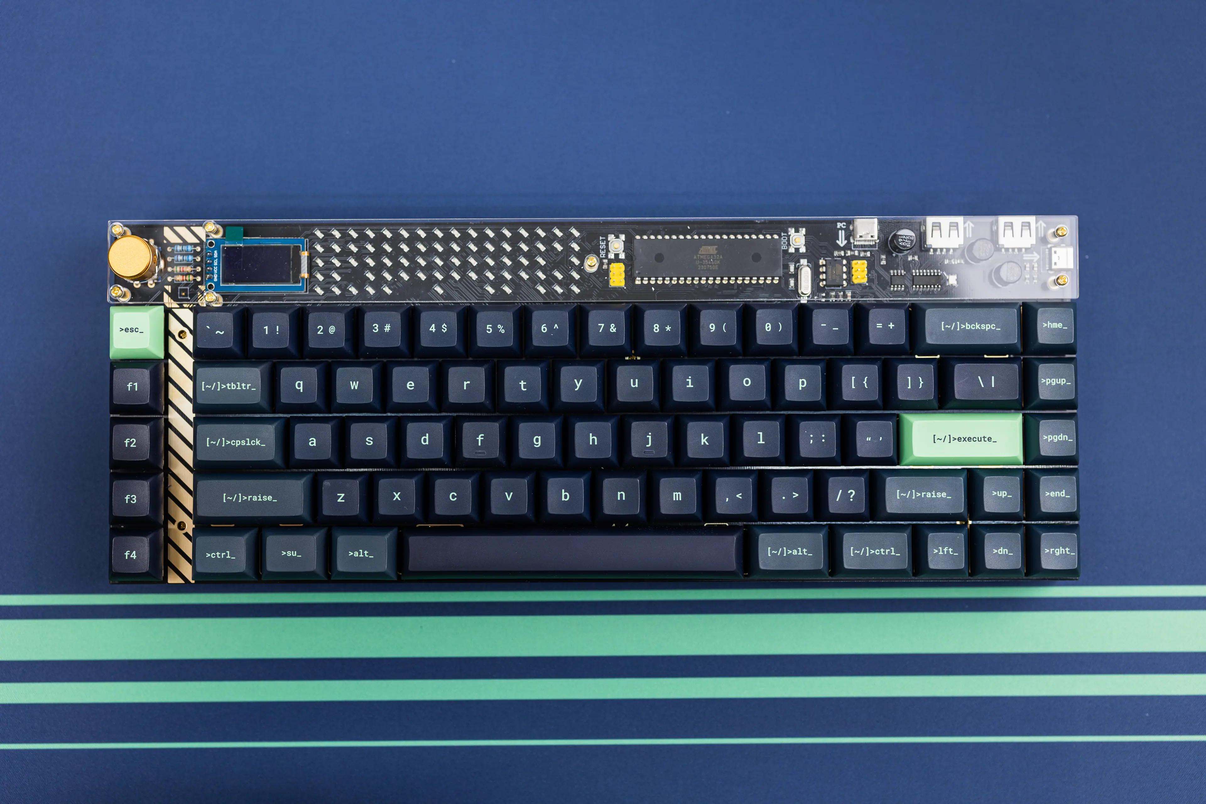 zFrontier Y2K 76 Superuser Mechanical Keyboard - Main Image